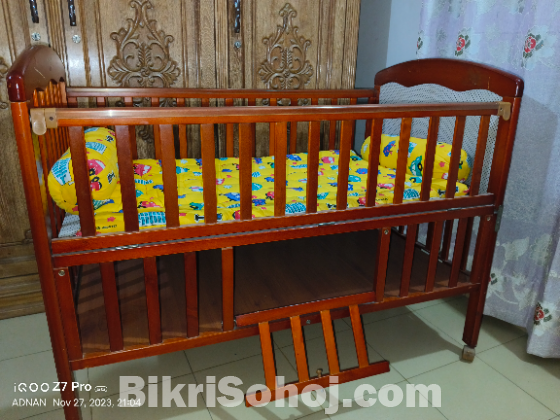 Baby cot for sell fresh condition